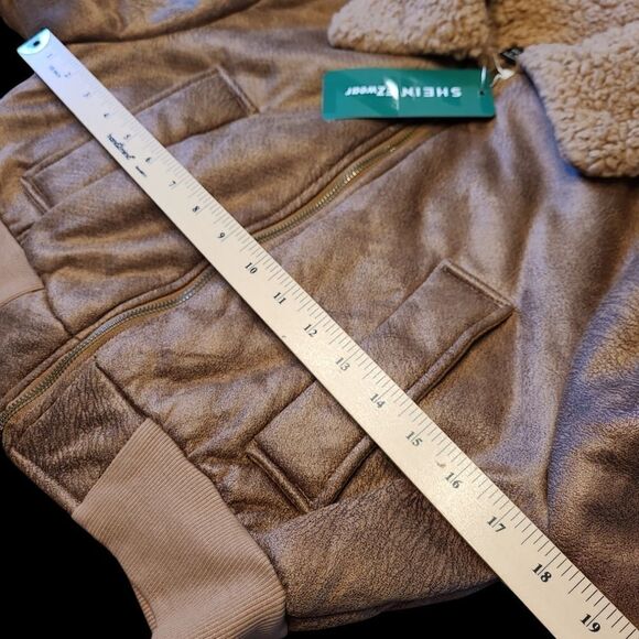 Shein  sz 4 faux suade cropped jacket with faux sterling liner - Picture 5 of 10